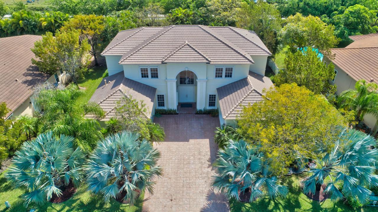 12365 Equine Lane - Photo 1