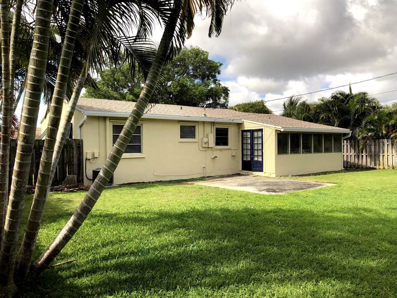349 Maddock Street - Photo 1