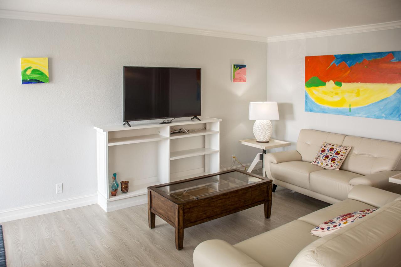 131 Shore Court - Photo 1