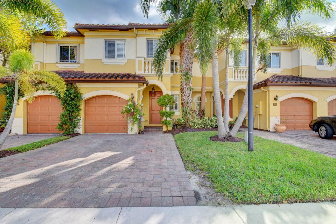 2020 Murano Bay Drive - Photo 1