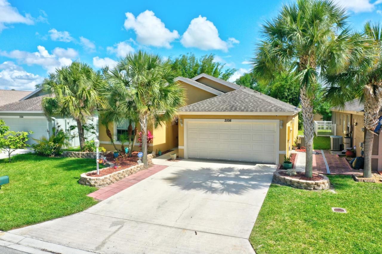 2598 Impala Way - Photo 1