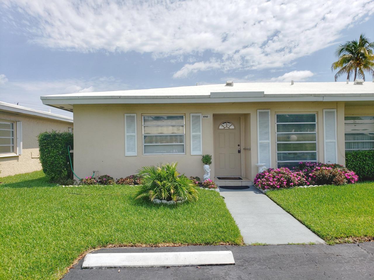 8743 Bella Vista Drive - Photo 1