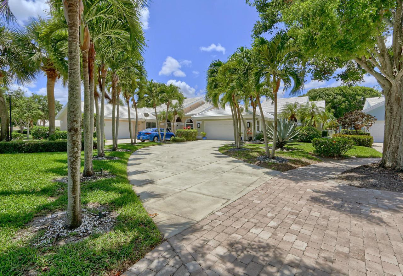 2760 Clubhouse Pointe - Photo 1