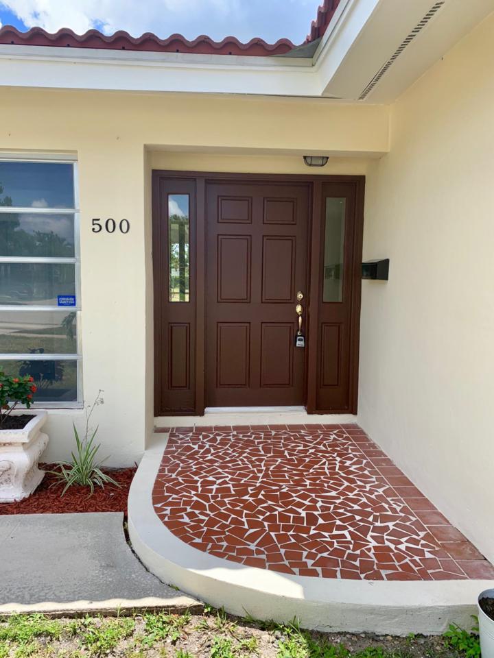 500 15th Ave. - Photo 1
