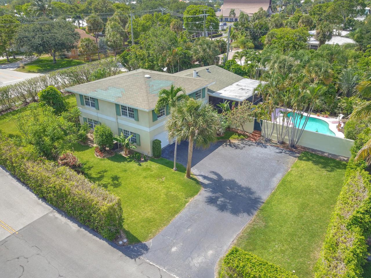 1801 Swinton Avenue - Photo 1