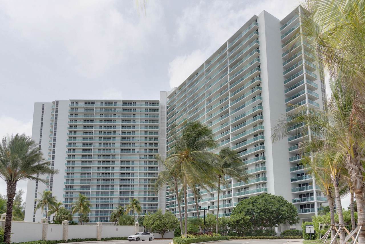 100 Bayview Drive - Photo 1