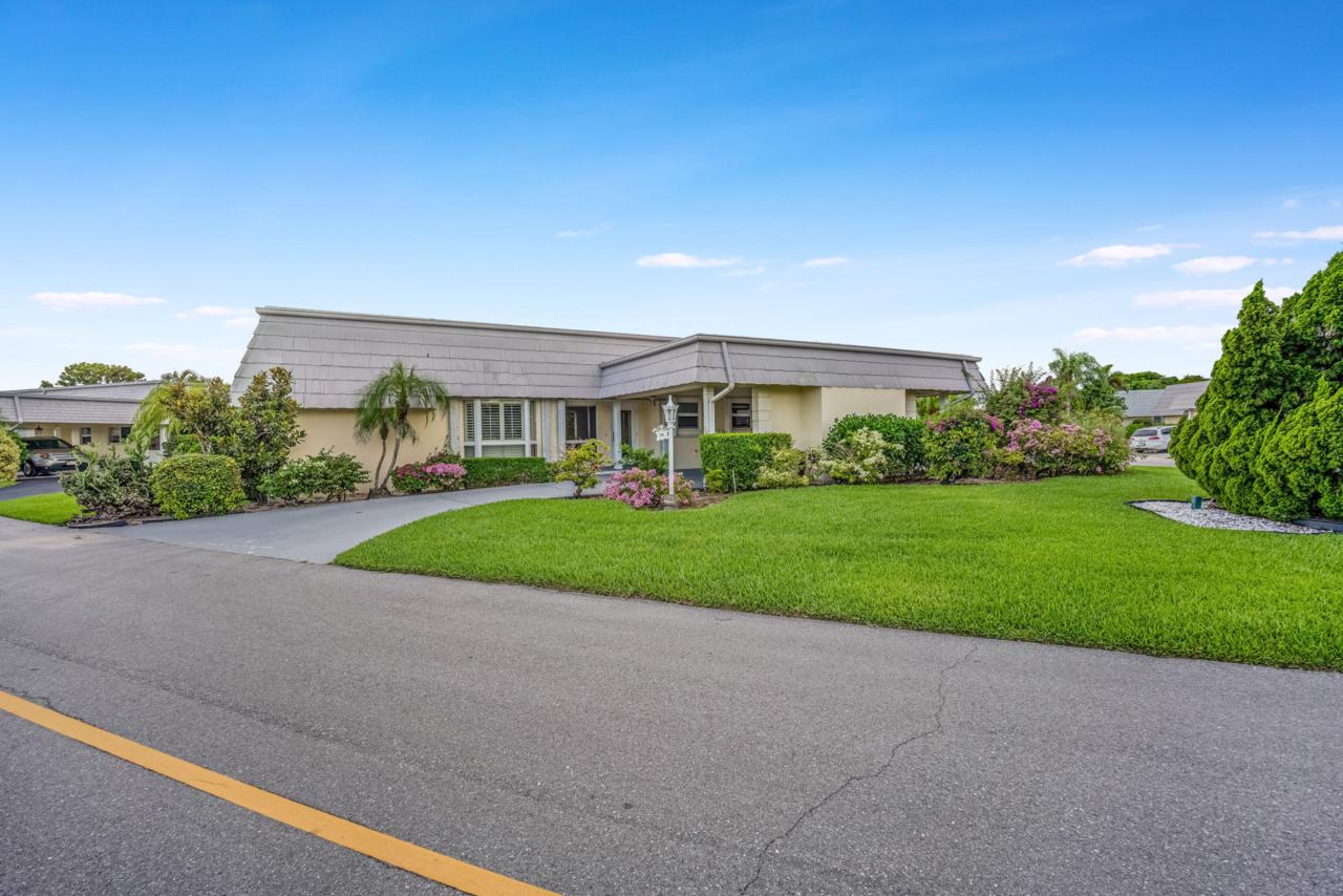 388 Villa Drive - Photo 1