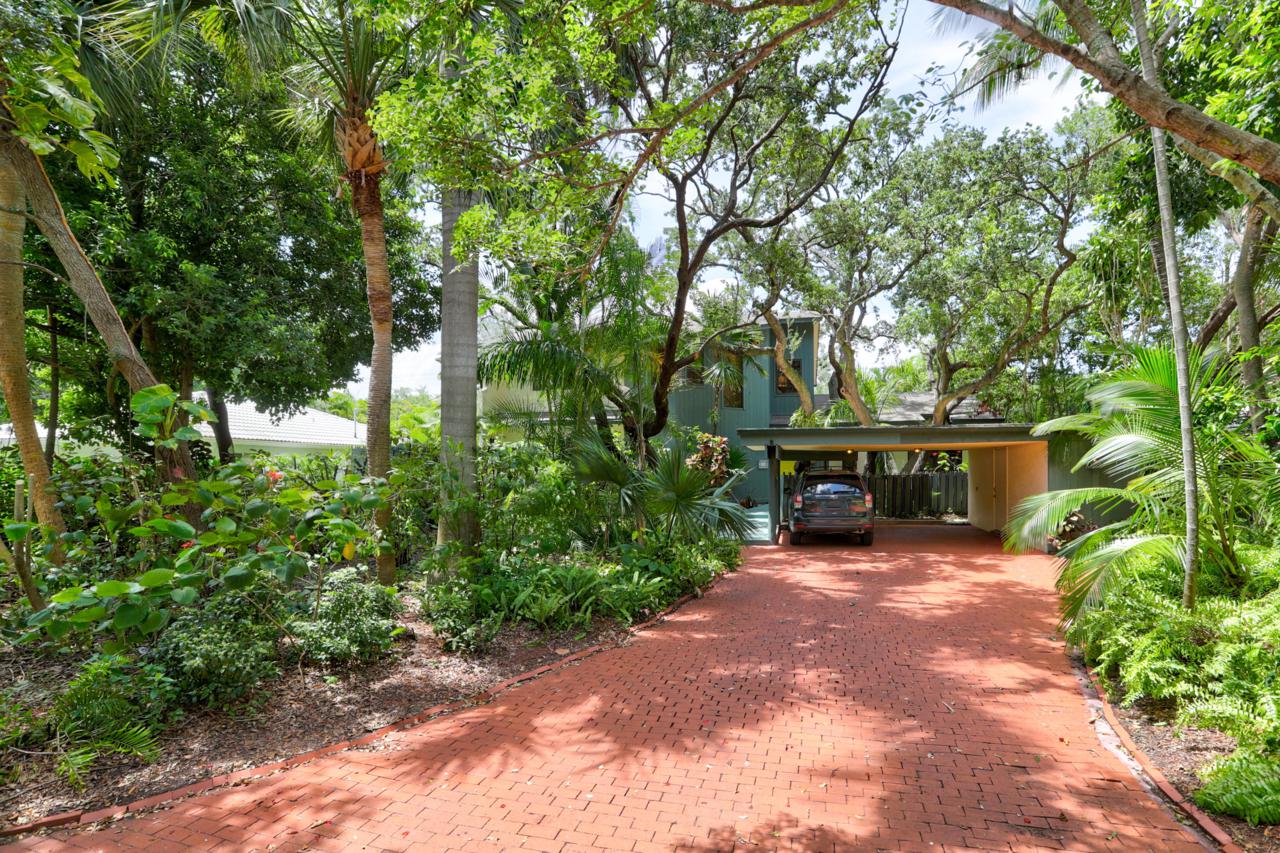 715 Aurelia Street - Photo 1