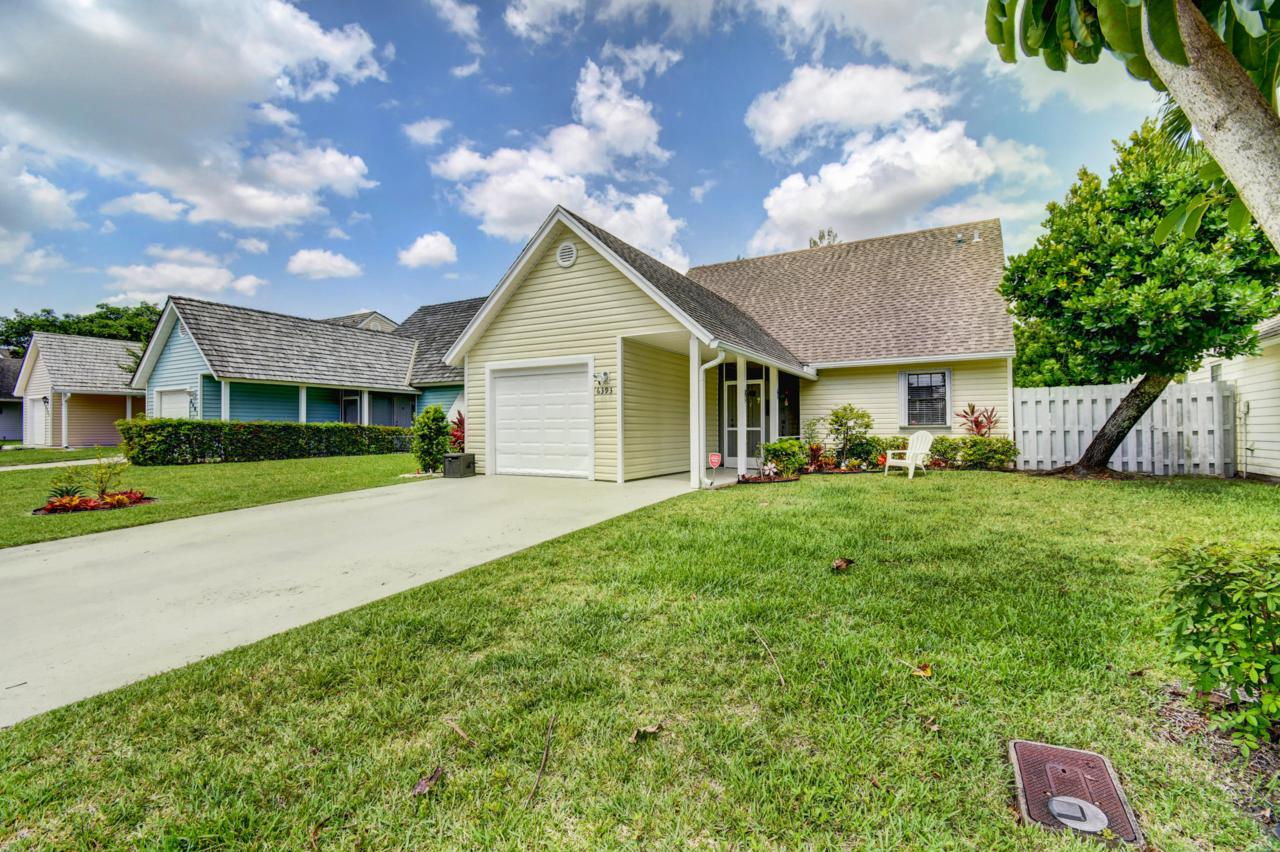 6393 Pinyon Pine Court - Photo 1