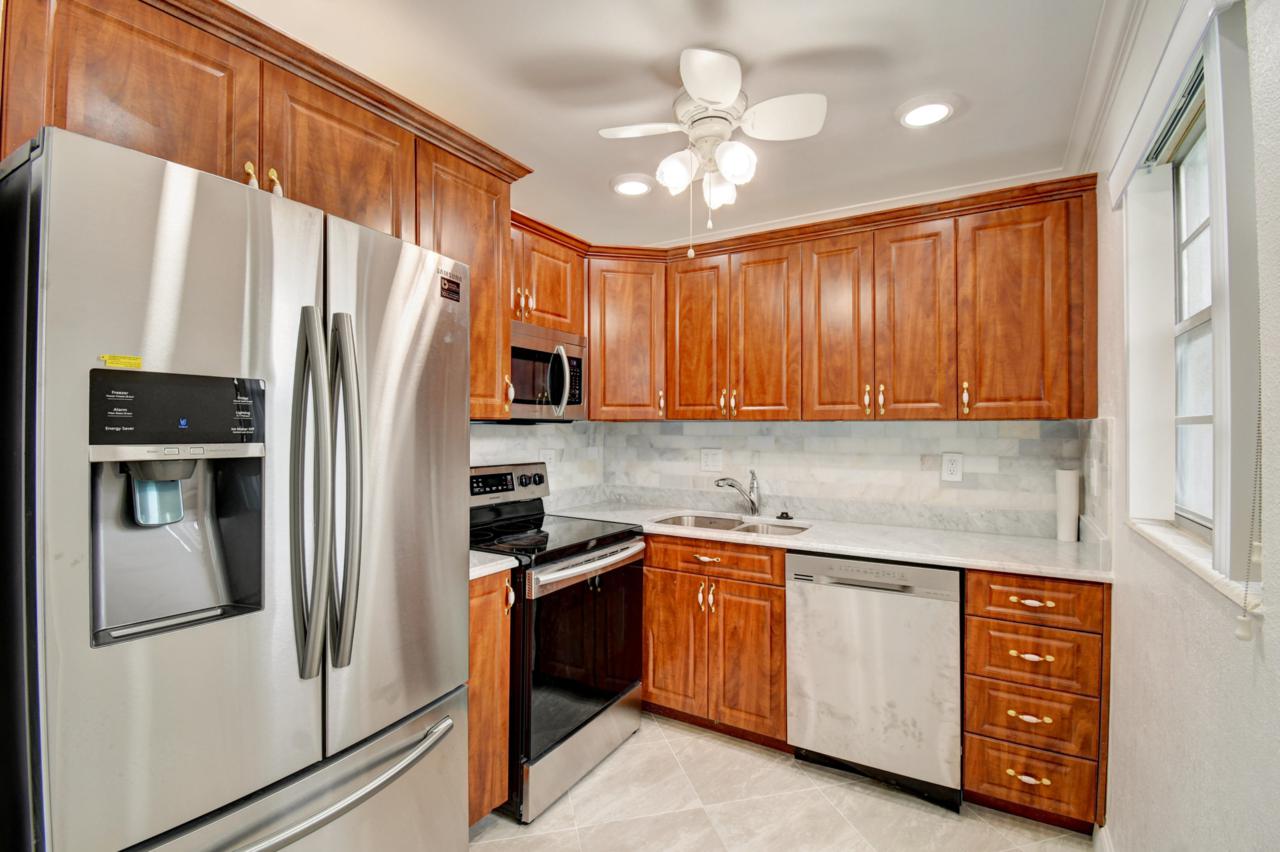 430 Mansfield K - Photo 1