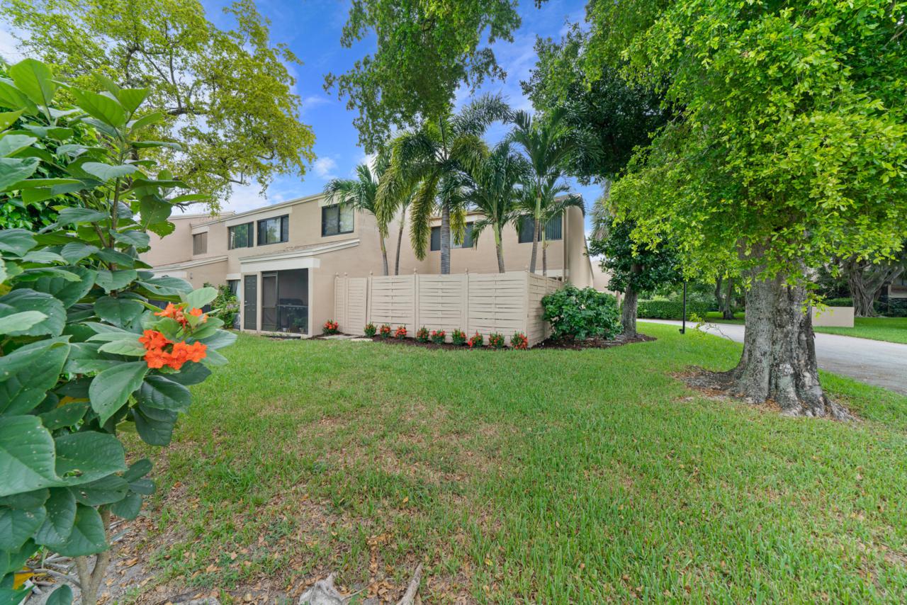1189 13th Street - Photo 1