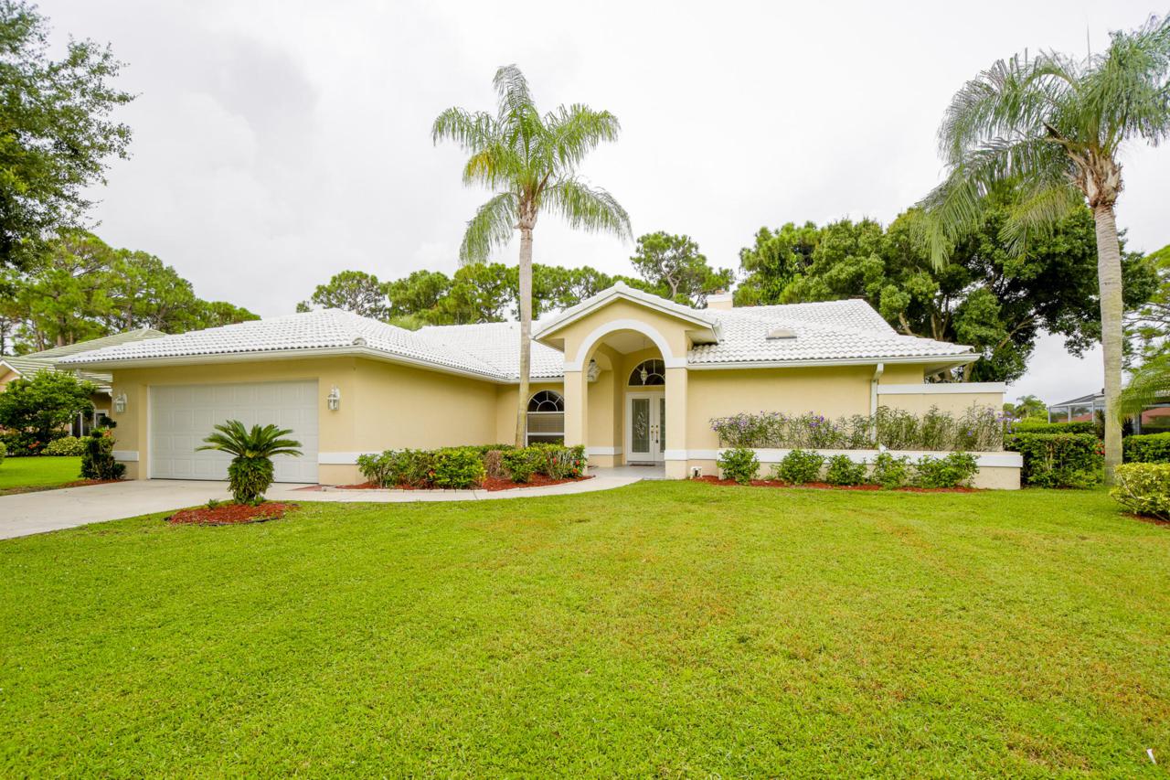1172 Bent Pine Cove - Photo 1