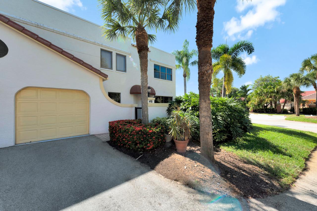 46 Uno Lago Drive - Photo 1
