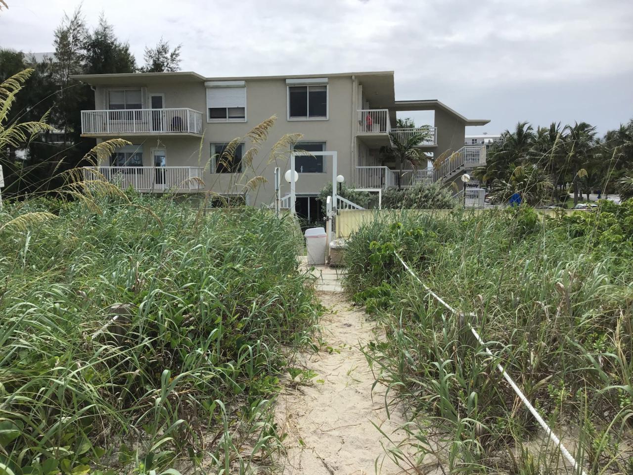 2565 Ocean Boulevard - Photo 1