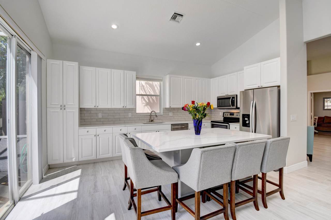 4808 Modern Drive - Photo 1