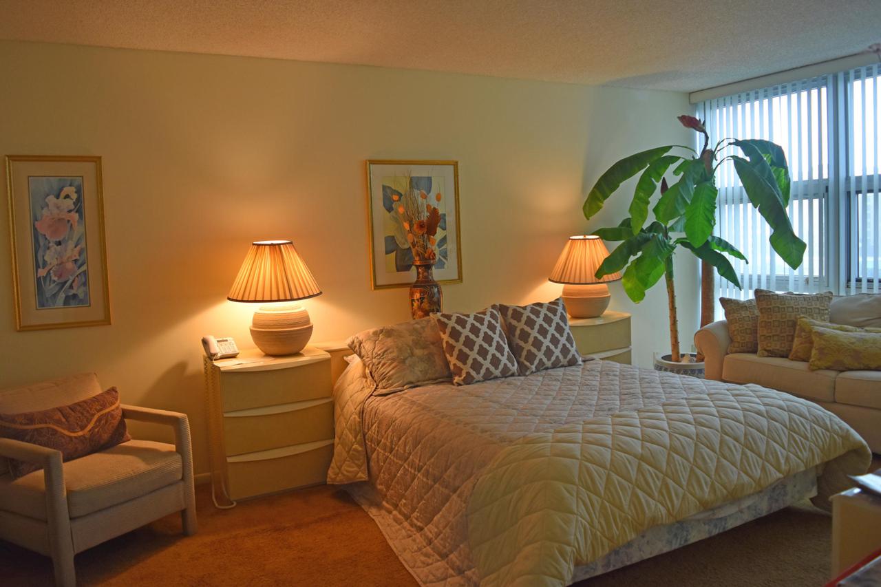 525 Ocean Boulevard - Photo 1