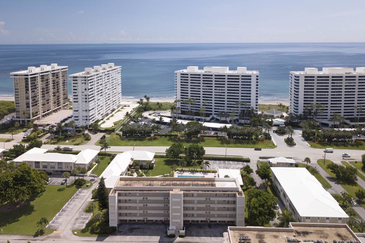 1299 Ocean Boulevard - Photo 1