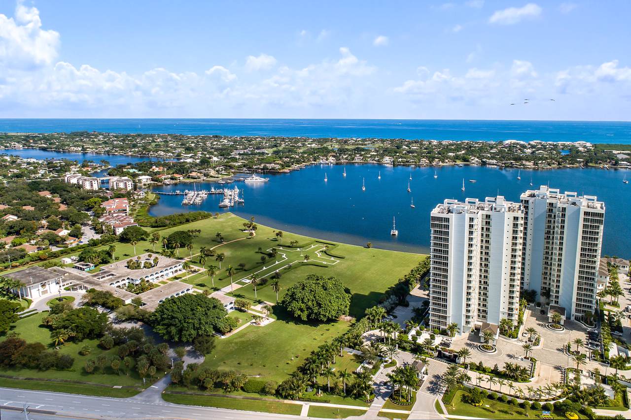 118 Water Club Court - Photo 1