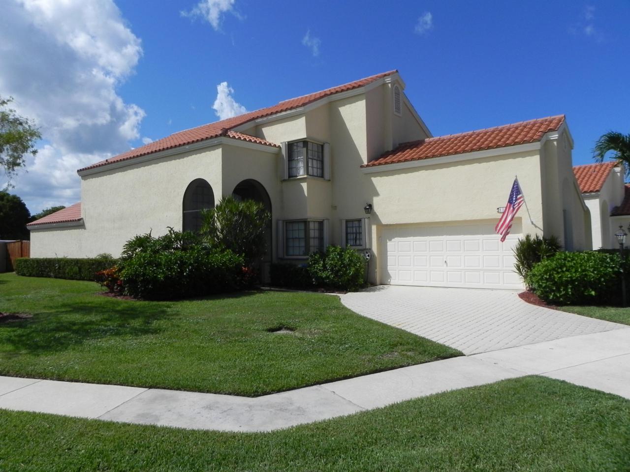 13206 St Tropez Circle - Photo 1