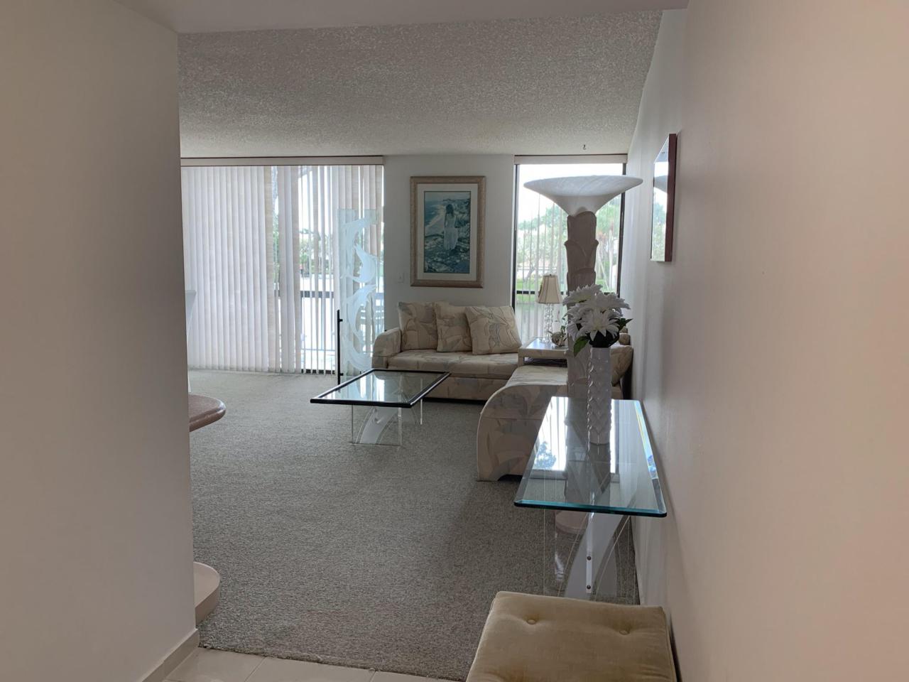 607 Bridgewood Drive - Photo 1
