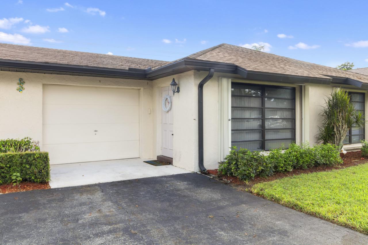 10054 Eaglewood Road - Photo 1