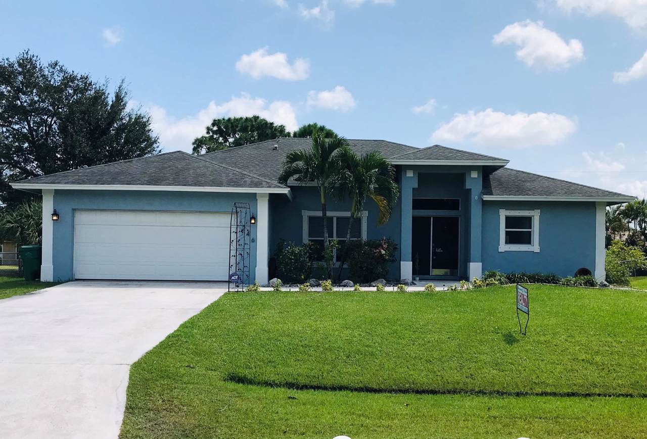 246 Starfish Avenue - Photo 1