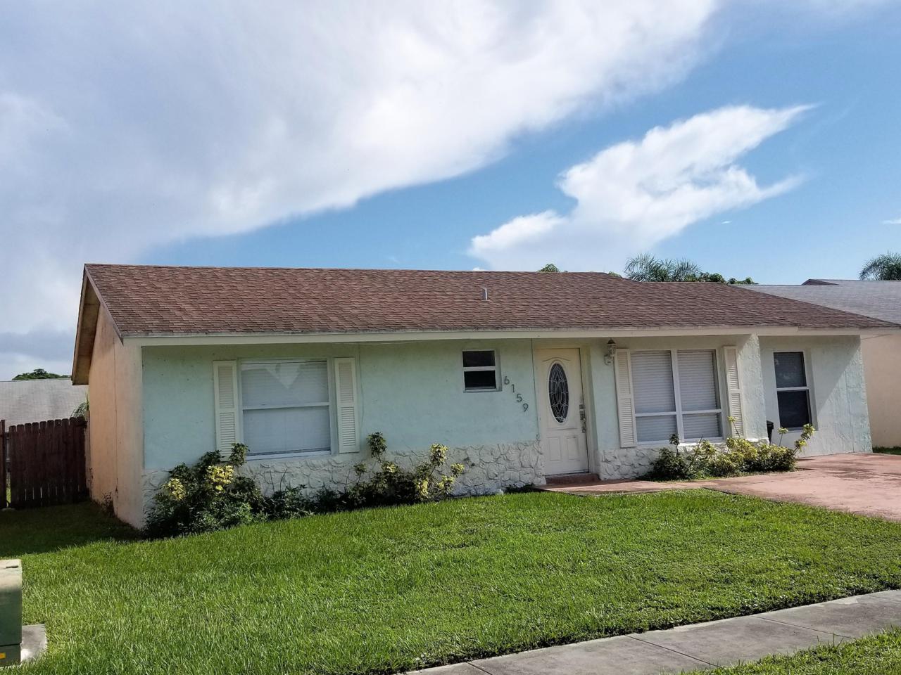 6159 Oak Royal Drive - Photo 1