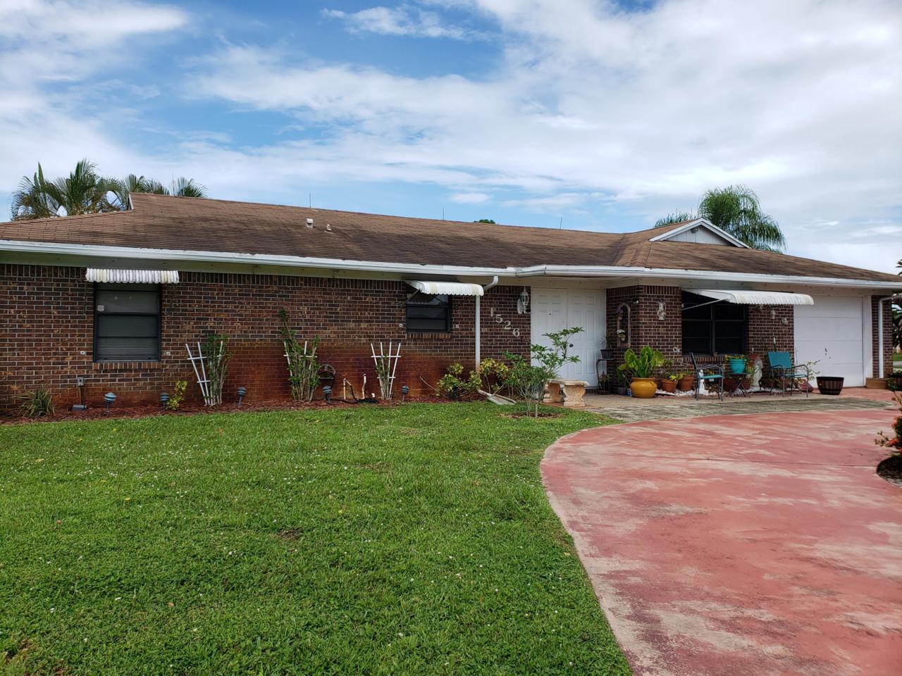 1526 Clearbrook Street - Photo 1
