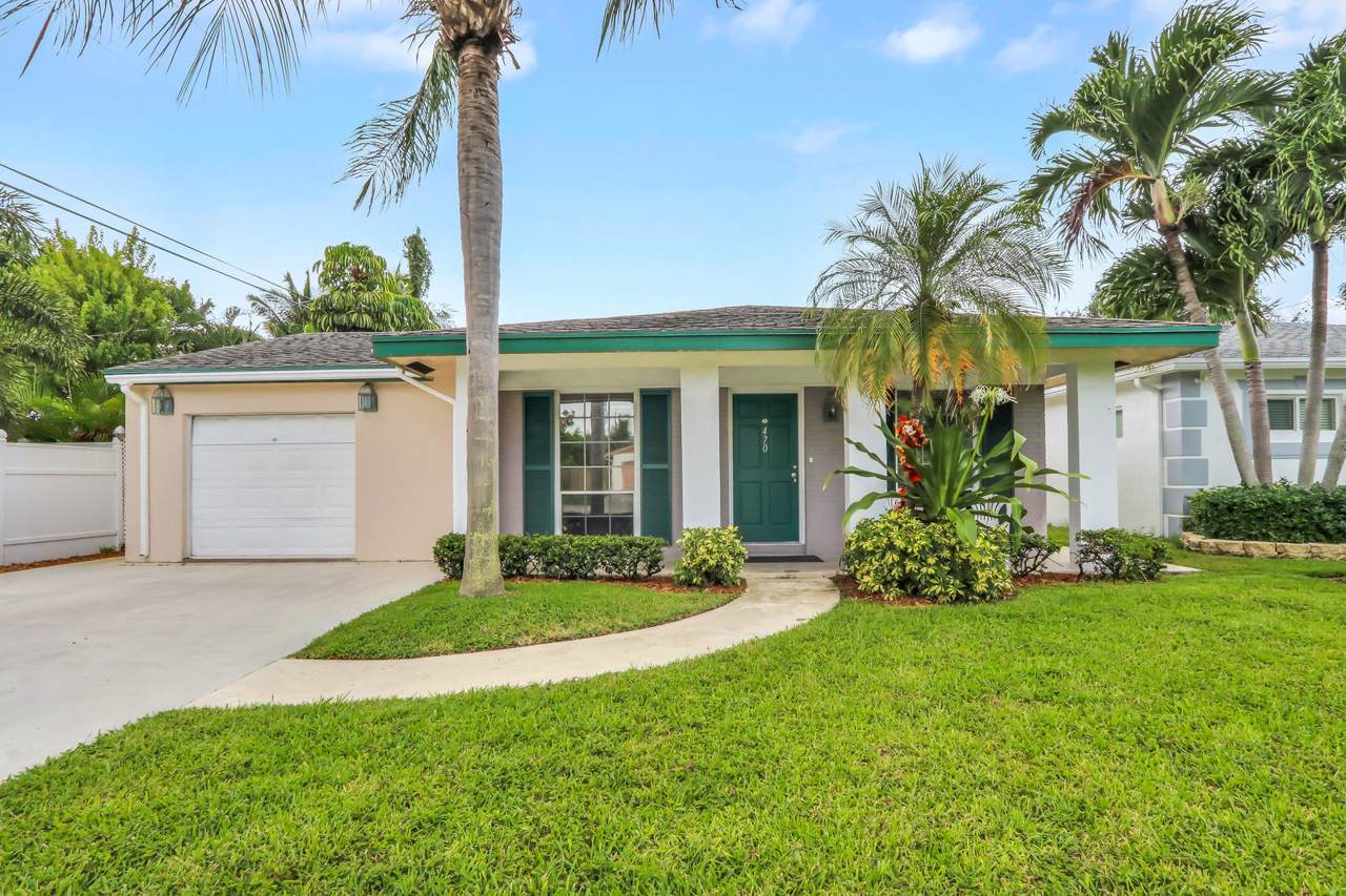470 47th Street - Photo 1