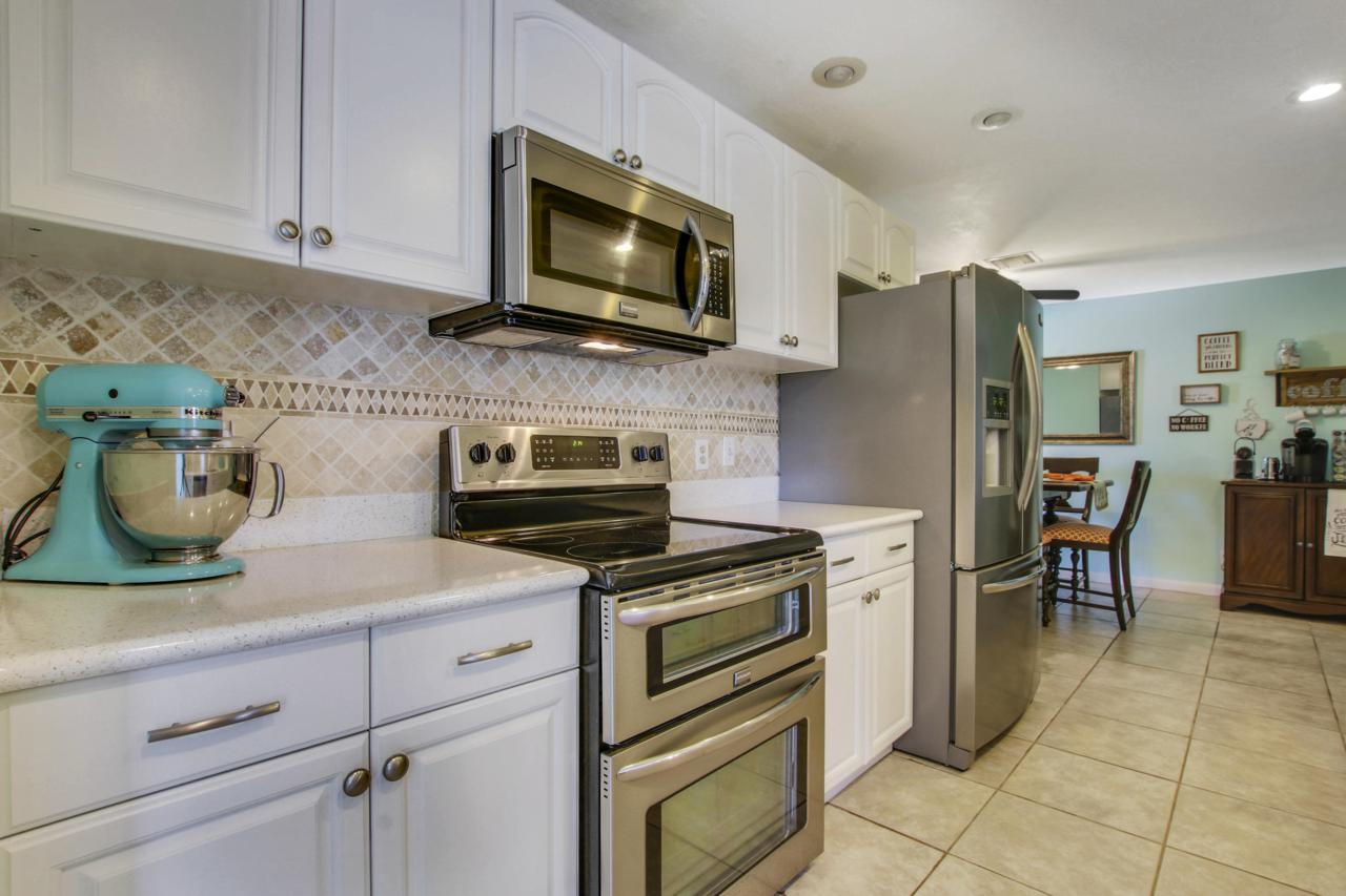 9072 Sandridge Avenue - Photo 1