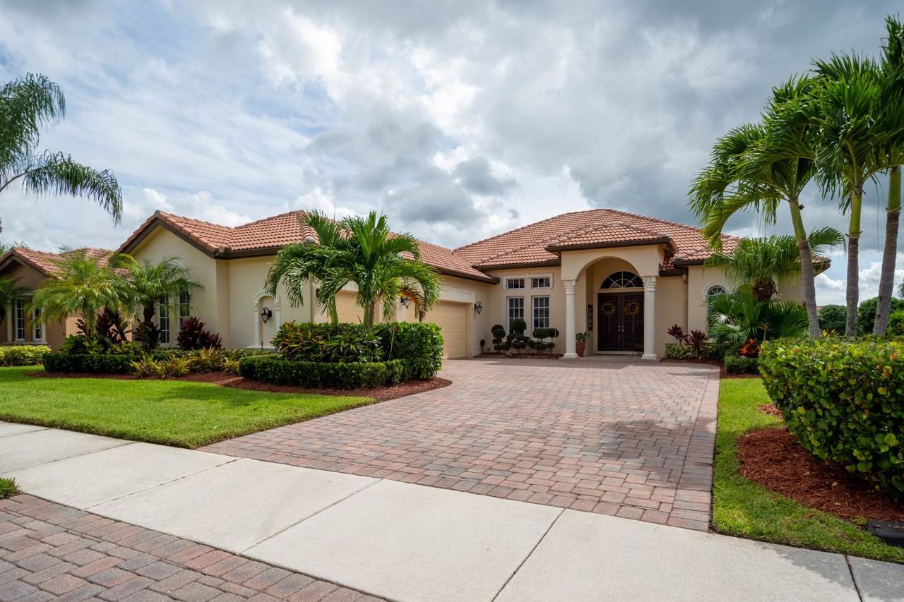 857 Grand Reserve Boulevard - Photo 1