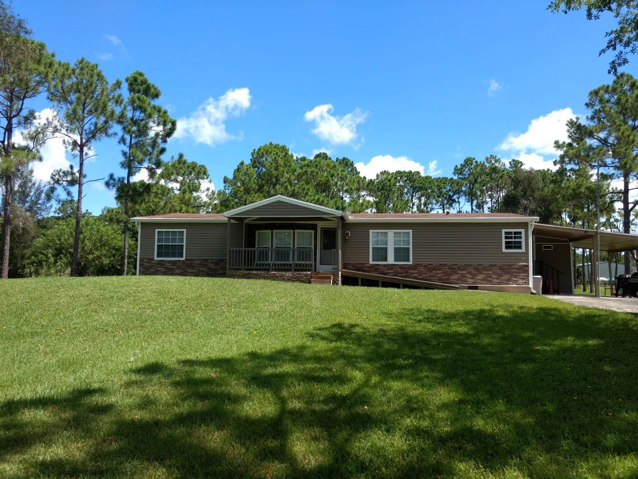 11159 61st Street - Photo 1