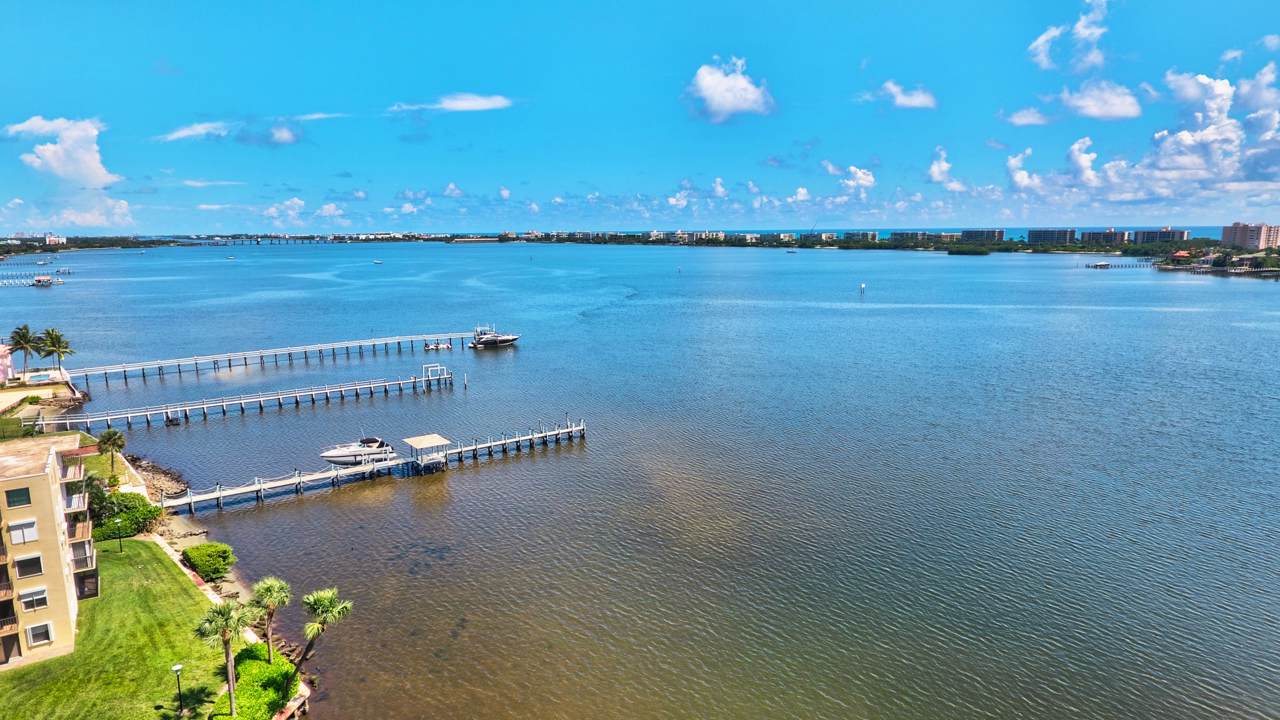 200 Waterway Drive - Photo 1