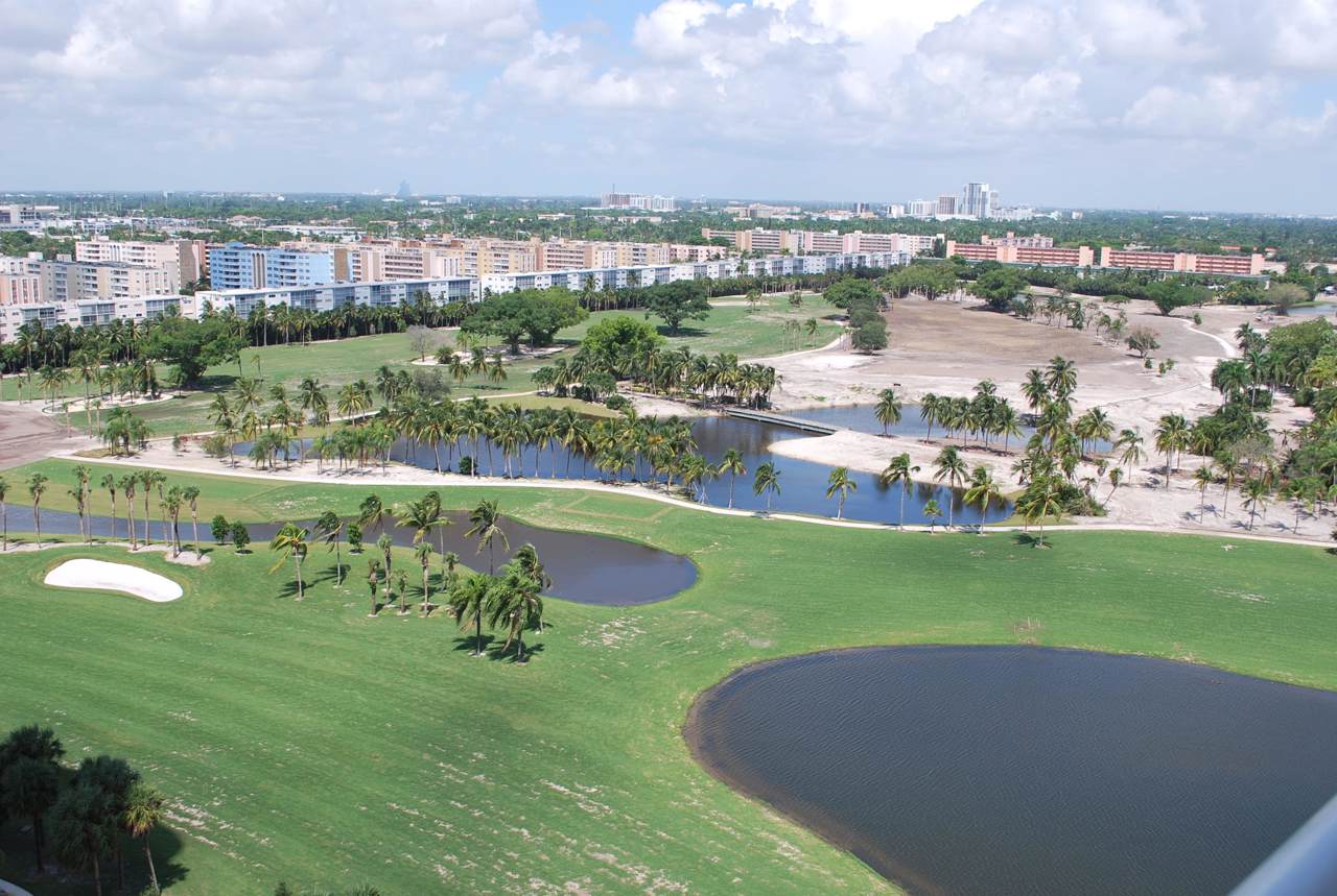 1755 Hallandale Beach Boulevard - Photo 1