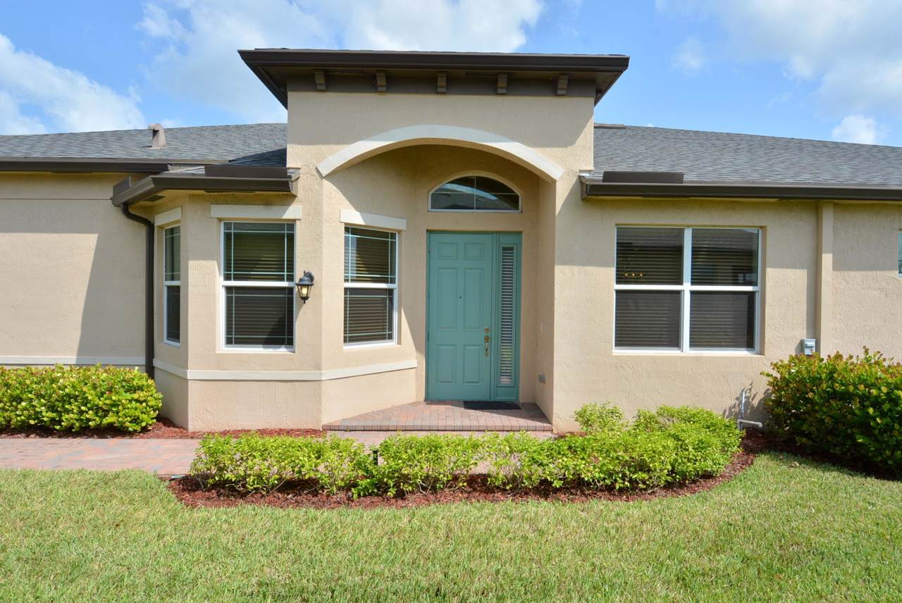 11219 Winding Lakes Circle - Photo 1