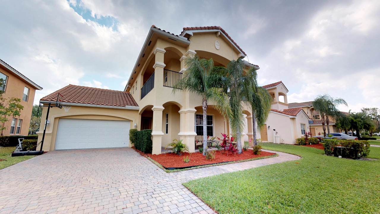 491 Cresta Circle - Photo 1