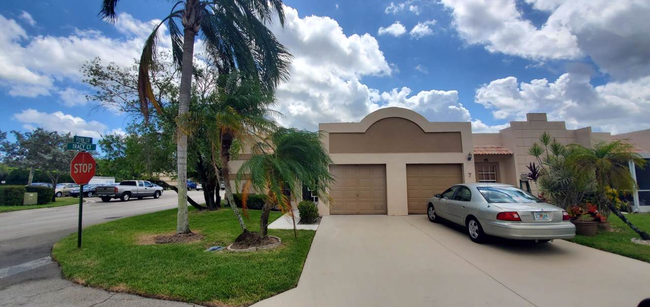 9070 Tracy Court - Photo 1
