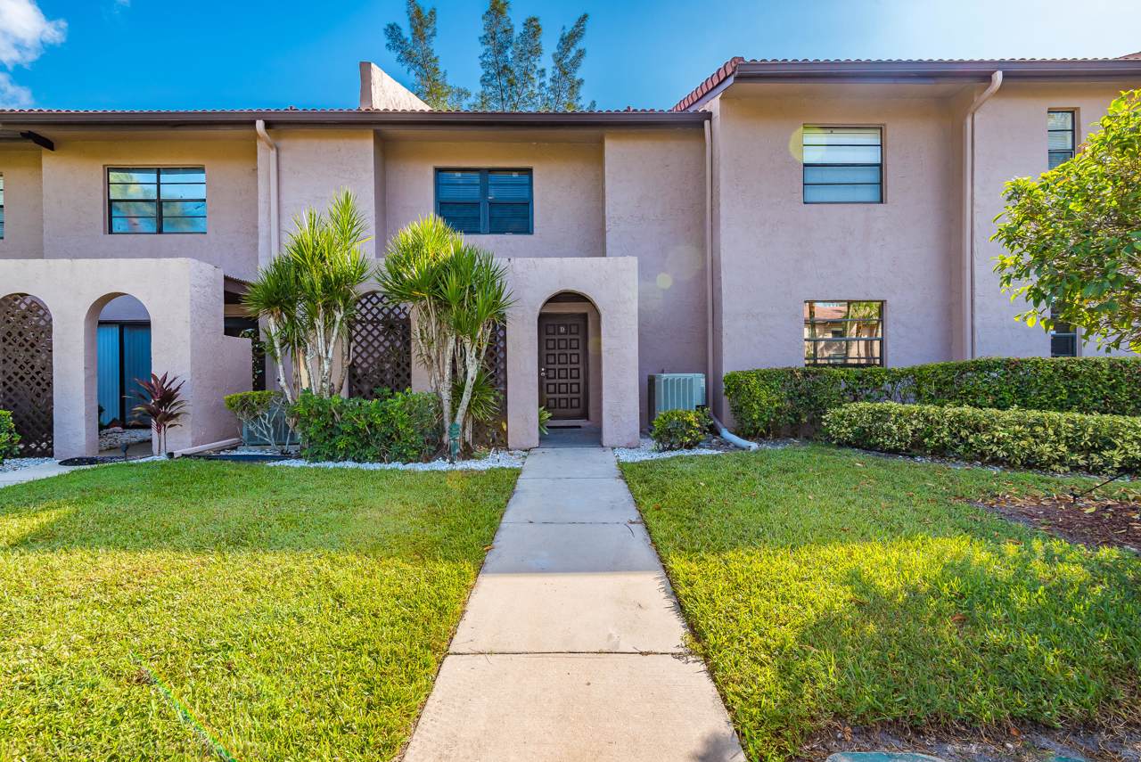 9193 Pecky Cypress Lane - Photo 1