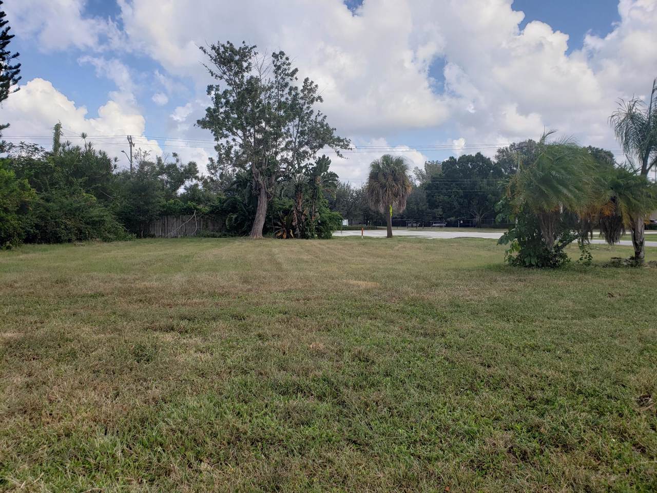 12111 Stratford Street - Photo 1
