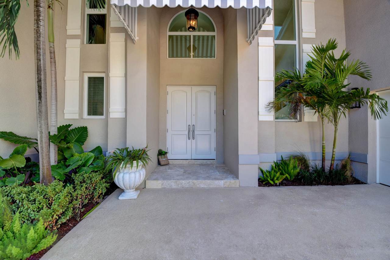 1 Beachway Drive - Photo 1