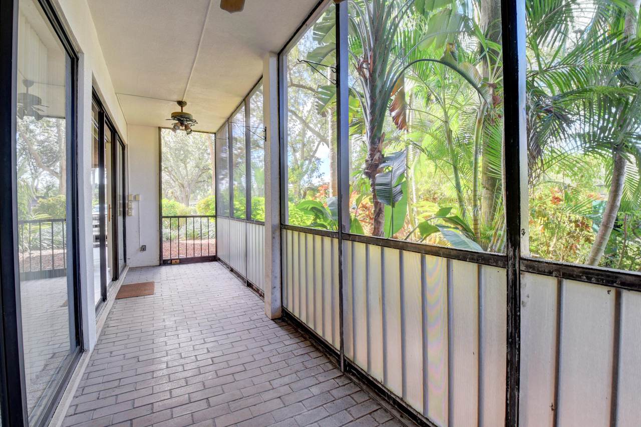 7786 Lakeside Boulevard - Photo 1