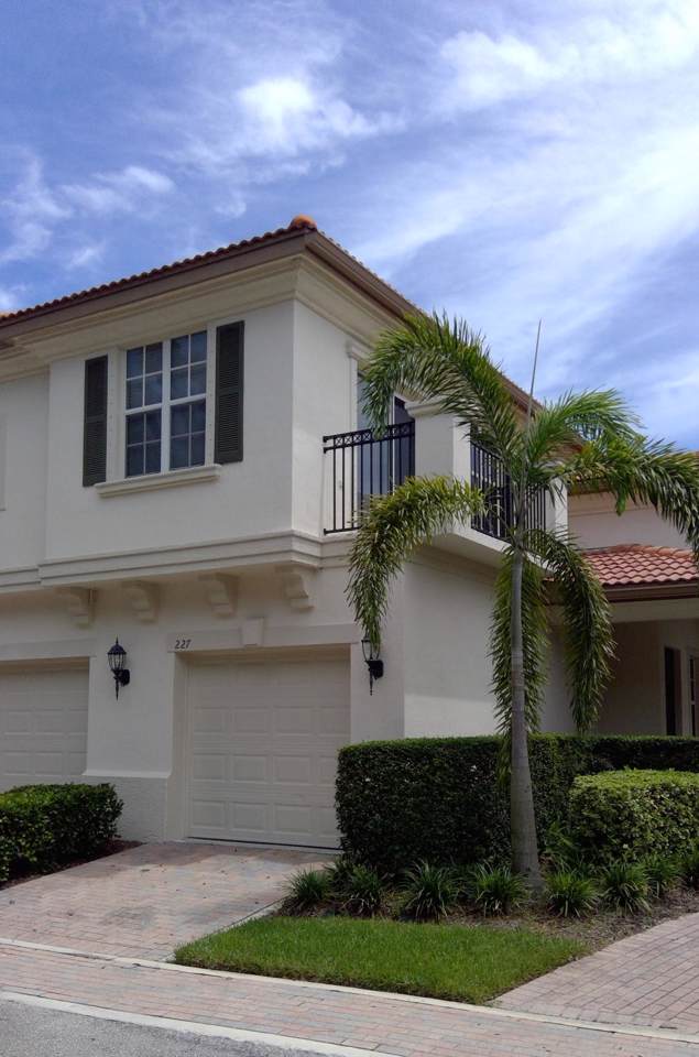227 Evergrene Parkway - Photo 1