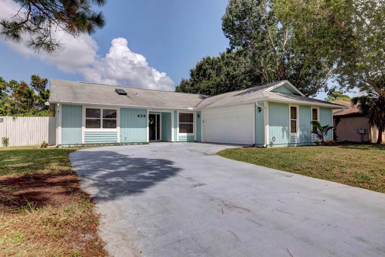 429 Langfield Avenue - Photo 1