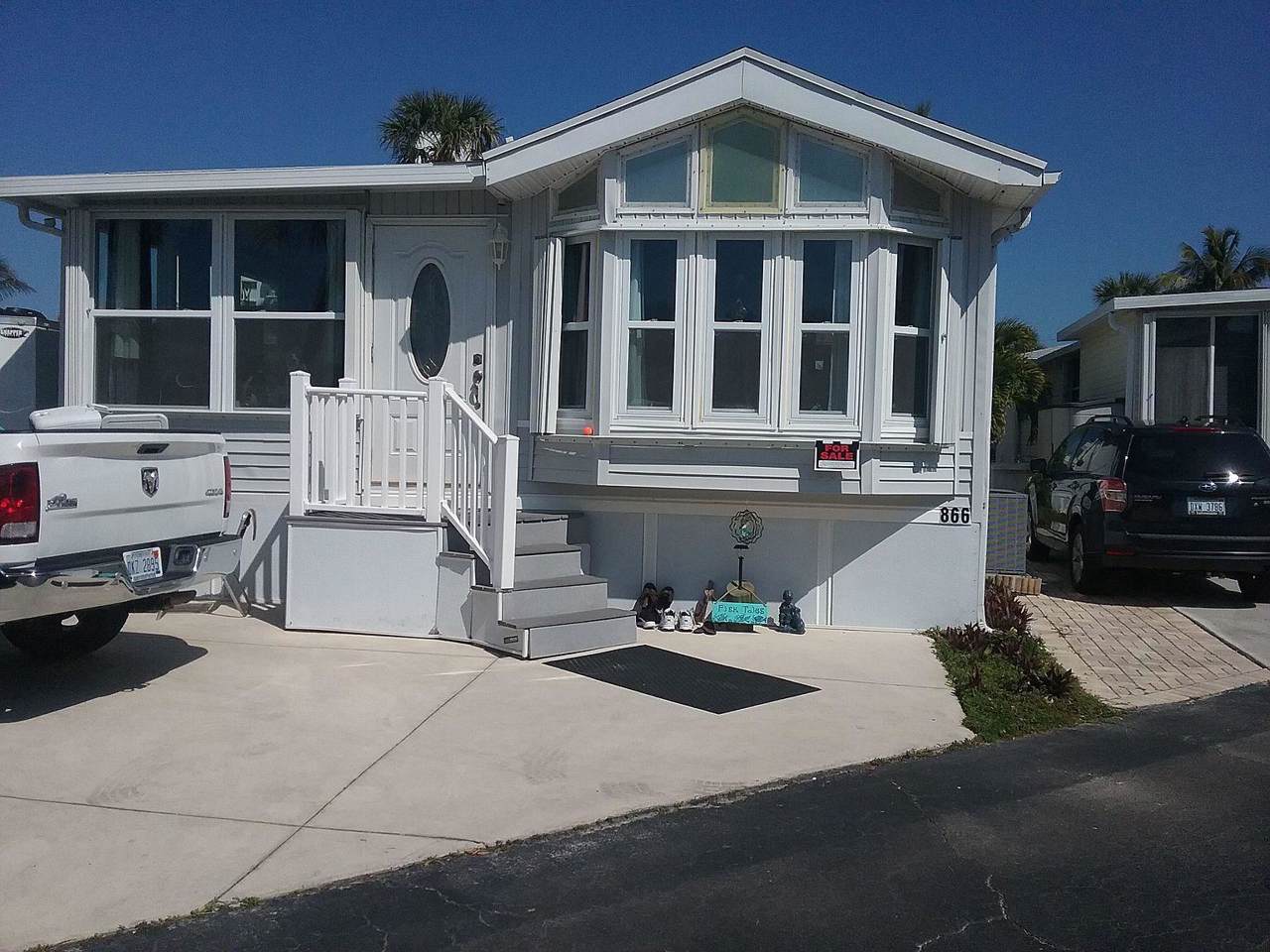 866 Pirates Cove Lane - Photo 1