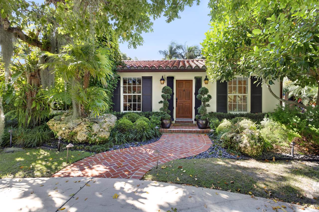 140 Seagate Road - Photo 1