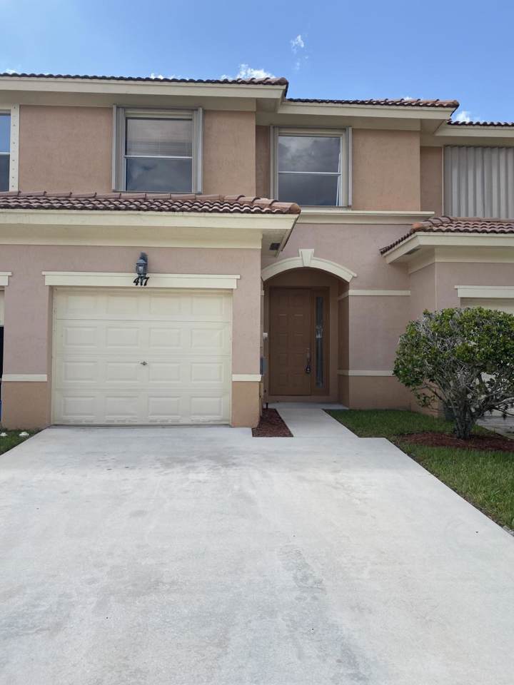 417 Rainbow Springs Terrace - Photo 1