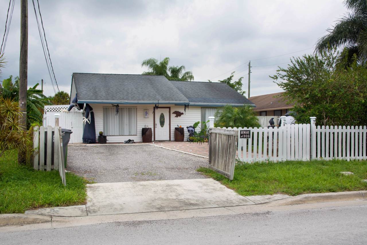 231 1st Street - Photo 1