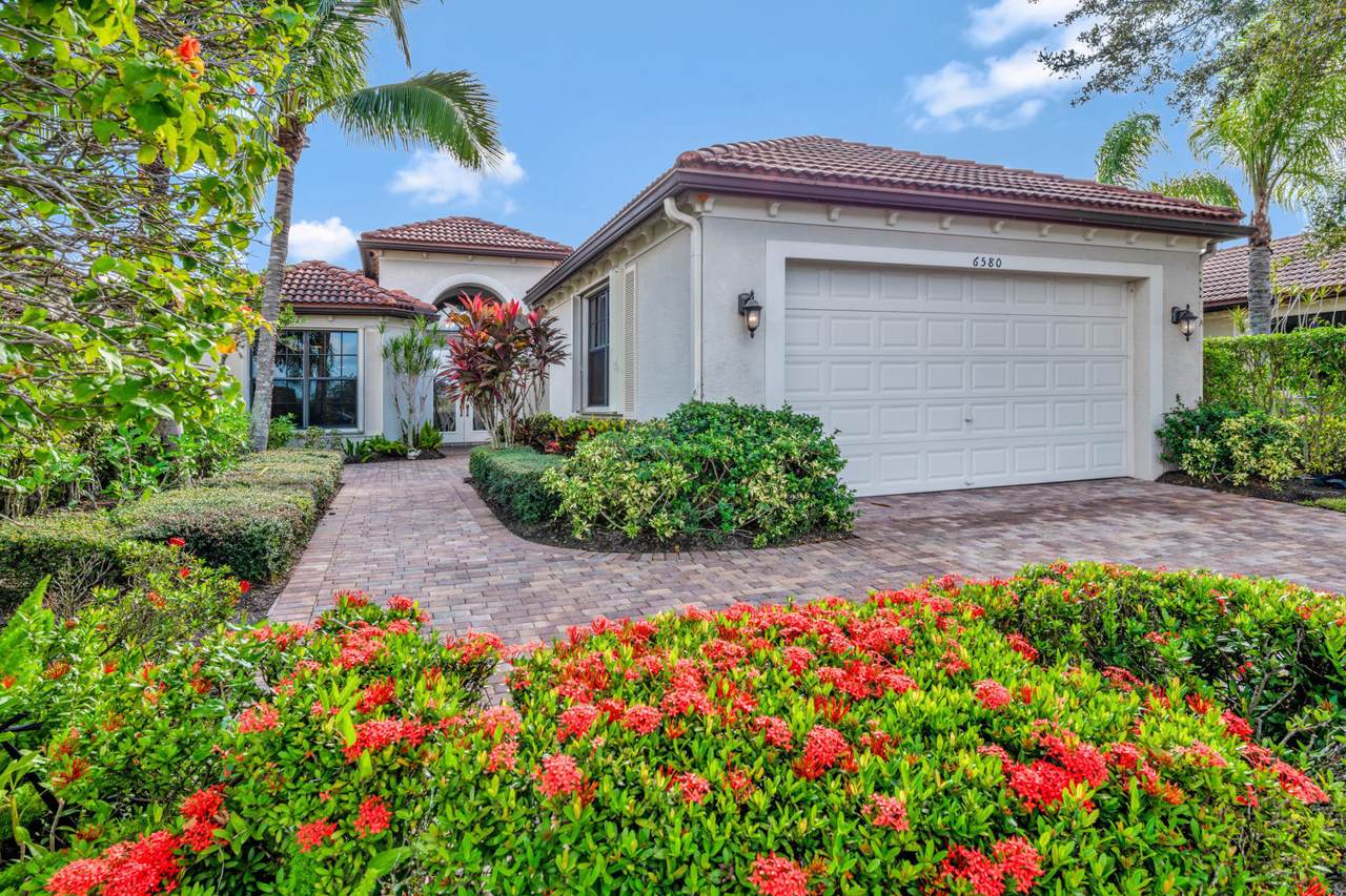 6580 Sparrow Hawk Drive - Photo 1