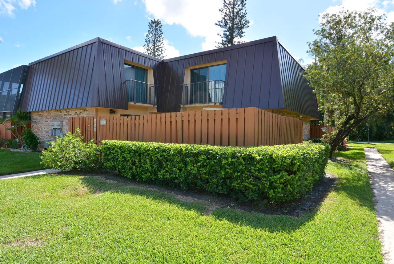 5802 Windsong Lane - Photo 1