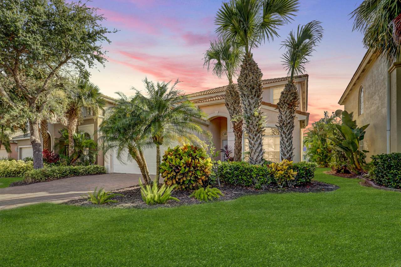 3596 Deer Oak Drive - Photo 1